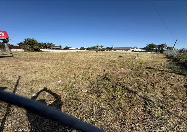 Photo 3 of Land for sale at 12650 S Western Ave, Los Angeles, CA 90047 | MLS# DW26026424 | Listing updated on 2026-07-13