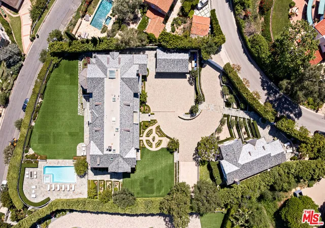 47th image of 1676 Alta Mura Rd, Pacific Palisades, CA 90272 | MLS# 26647569