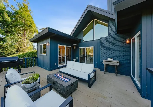Homes for sale in Aptos, CA | 457 Townsend Dr, Aptos, CA 95003 | MLS# ML82033606