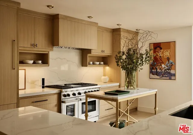 Homes for sale in Beverly Hills, CA | 211 S Spalding Dr #110N, Beverly Hills, CA 90212 | MLS# 26647191