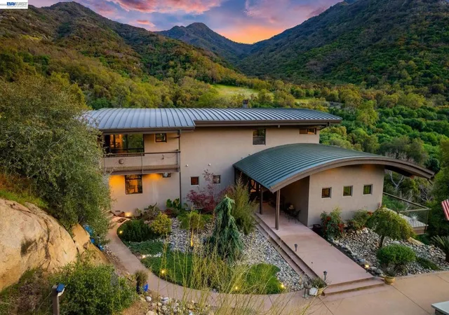 Photo 4 of Single family home for sale at 48250 S Fork Dr, Three Rivers, CA 93271 | MLS# 41123035 | Listing updated on 2026-09-19