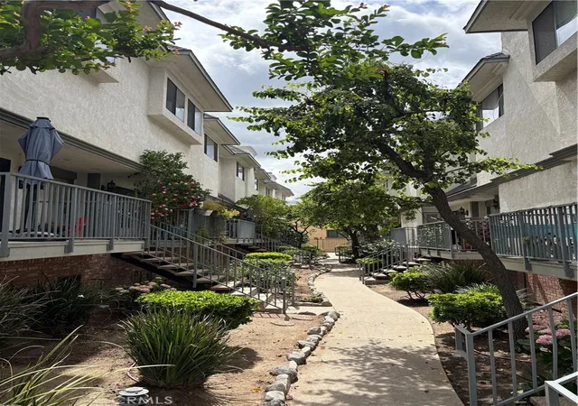 Homes for sale in Sylmar, CA | 14262 Tyler #10, Sylmar, CA 91342 | MLS# SR26026377
