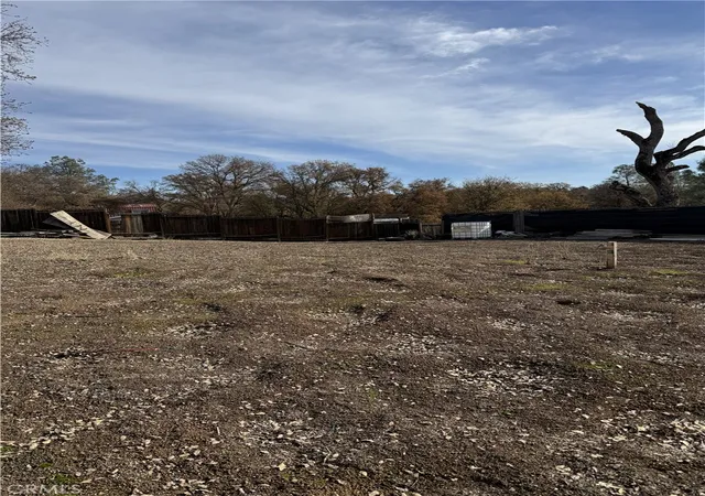 1st image of 15608 37th Ave, Clearlake, CA 95422 | MLS# LC26026618