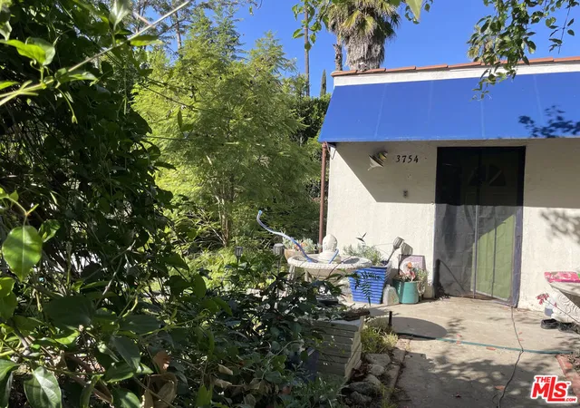 Homes for sale in Los Angeles, CA | 3754 Fredonia Dr, Los Angeles, CA 90068 | MLS# 26647895
