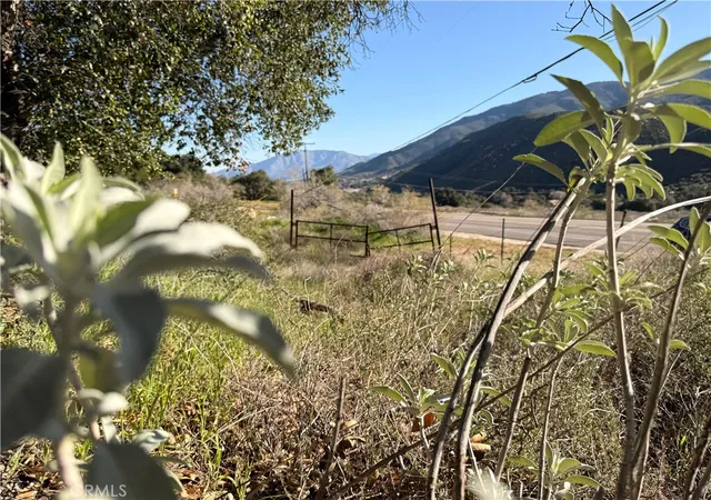 Photo 3 of Sale Pending at 28013 San Felipe Rd, Warner Springs, CA 92086 | MLS# ND26026782 | Listing updated on 2026-04-01