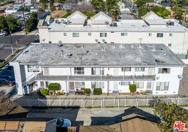 4th image of 3610 Westwood Blvd, Los Angeles, CA 90034 | MLS# 26647417