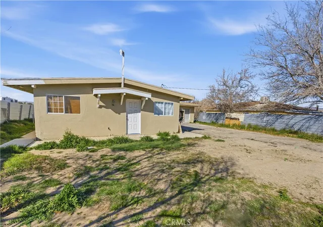 Homes for sale in Lucerne Valley, CA | 10380 Baker Rd, Lucerne Valley, CA 92356 | MLS# HD26026877