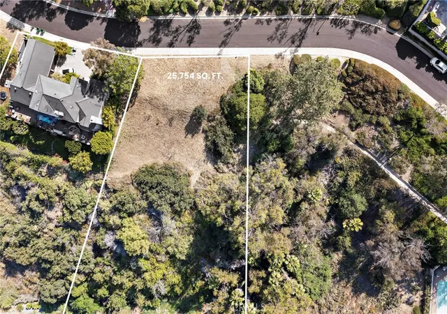 Homes for sale in North Tustin, CA | 10192 St Cloud, North Tustin, CA 92705 | MLS# OC26026936