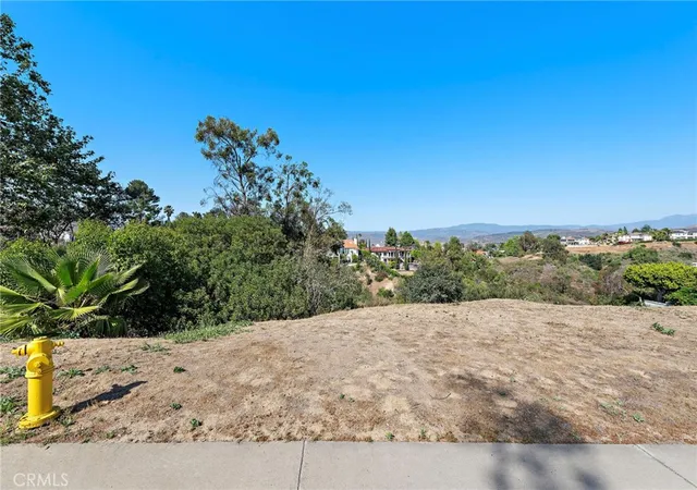 5th image of 10192 St Cloud, North Tustin, CA 92705 | MLS# OC26026936