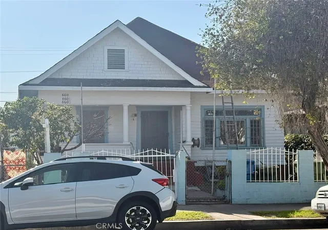 1st image of 860 W 54th, Los Angeles, CA 90037 | MLS# WS26024321