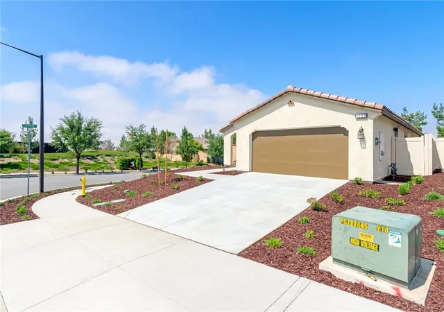 Homes for sale in Beaumont, CA | 1553 Gardenview Trl, Beaumont, CA 92223 | MLS# IV26026046