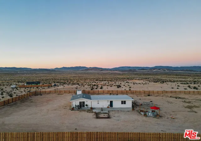 Homes for sale in Twentynine Palms, CA | 77575 Two Mile Rd, Twentynine Palms, CA 92277 | MLS# 26644483