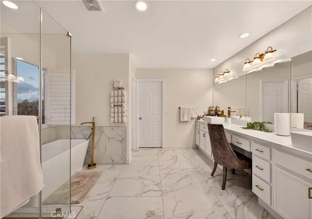 Photo 4 of Single family home for sale at 17388 Hawkwood, Riverside, CA 92503 | MLS# SW26026865 | Listing updated on 2026-10-07