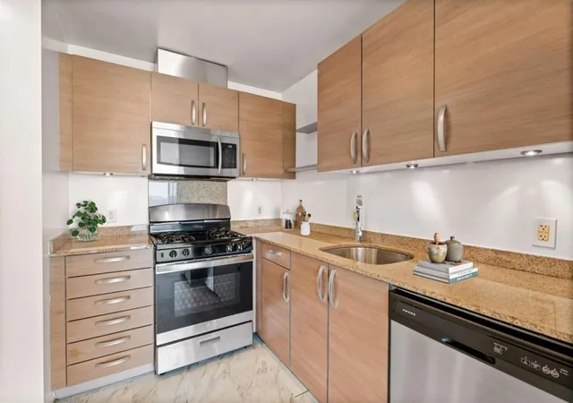 Homes for sale in South San Francisco, CA | 1 Mandalay Pl #1007, South San Francisco, CA 94080 | MLS# ML82033918