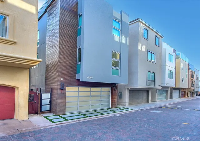1st image of 99 A Surfside, Surfside, CA 90743 | MLS# CV26025098