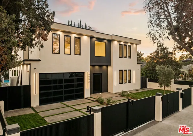 Homes for sale in Sherman Oaks, CA | 12952 Huston St, Sherman Oaks, CA 91423 | MLS# 26648173
