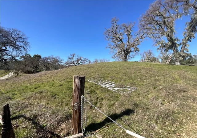 Photo 3 of Land for sale at 49253 Sapaque, Bradley, CA 93426 | MLS# NS26026605 | Listing updated on 2026-09-23