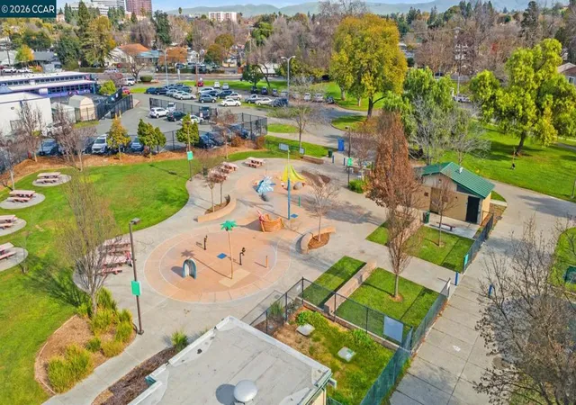 4th image of 1133 Mdw Ln, Concord, CA 94520