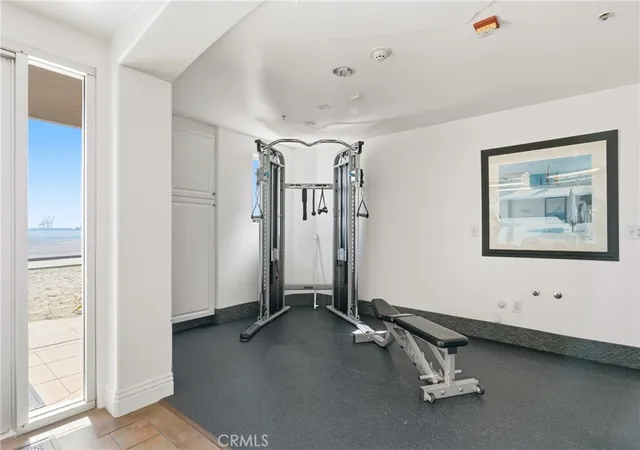 Homes for sale in Long Beach, CA | 1400 E Ocean Boulevard, Long Beach, CA 90802 | Houzeo