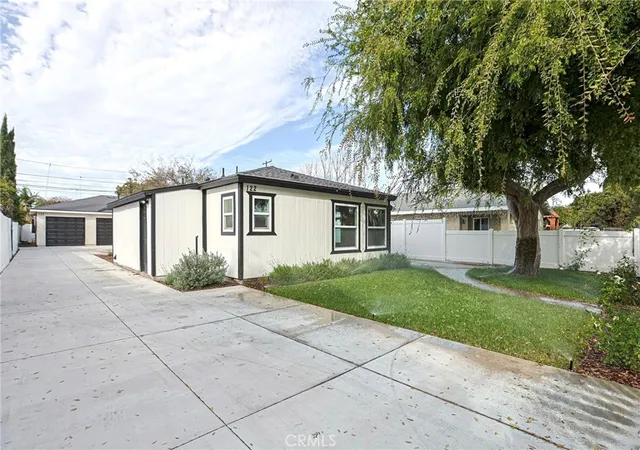 Homes for sale in Santa Ana, CA | 122 N Bewley St, Santa Ana, CA 92703 | MLS# OC26027657