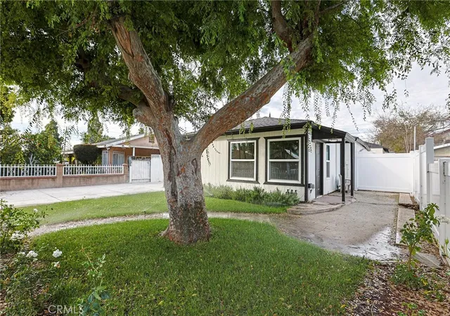 Homes for sale in Santa Ana, CA | 122 N Bewley St, Santa Ana, CA 92703 | MLS# OC26027657