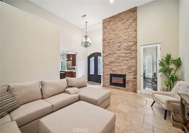 4th image of 17401 Raymer St, Sherwood Forest, CA 91325 | MLS# SR26027705
