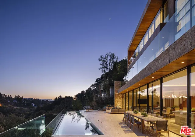 2nd image of 1716 San Remo Dr, Pacific Palisades, CA 90272 | MLS# 26646123