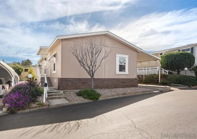 Photo 2 of Manufactured home for sale at 525 W El Norte Pkwy #75, Escondido, CA 92026 | MLS# 260002957SD | Listing updated on 2026-09-20