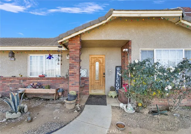Homes for sale in Oak Hills, CA | 10276 Aster Rd, Oak Hills, CA 92344 | MLS# HD26027540