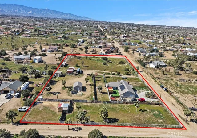 Homes for sale in Oak Hills, CA | 10276 Aster Rd, Oak Hills, CA 92344 | MLS# HD26027540