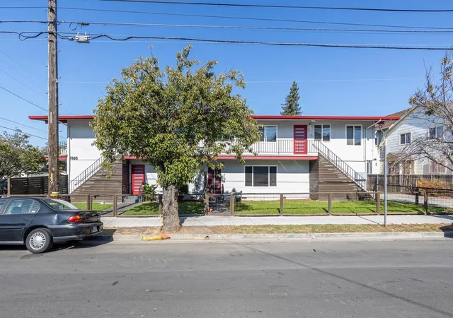 3rd image of 1140 E 22Nd Street, Oakland, CA 94606 | MLS# 41123228