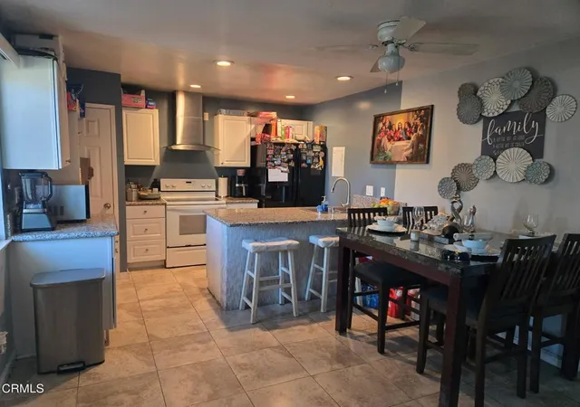 1st image of 734 W Hemlock St, Port Hueneme, CA 93041 | MLS# V1-34529