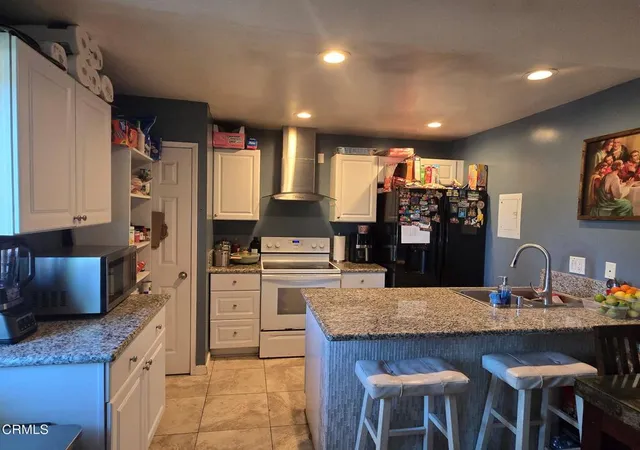 4th image of 734 W Hemlock St, Port Hueneme, CA 93041 | MLS# V1-34529