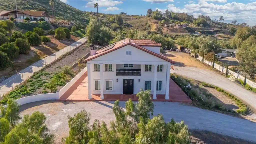 Photo 1 of Single family home for sale at 17423 Wicker Way, Riverside, CA 92504 | MLS# IV26026612 | Listing updated on 2026-08-19
