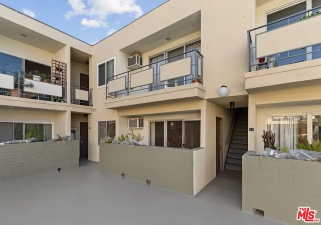 Homes for sale in West Hollywood, CA | 1233 N Laurel Avenue, West Hollywood, CA 90046 | Houzeo