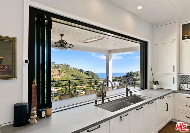 5th image of 27148 Carrita Rd, Malibu, CA 90265 | MLS# 26644083