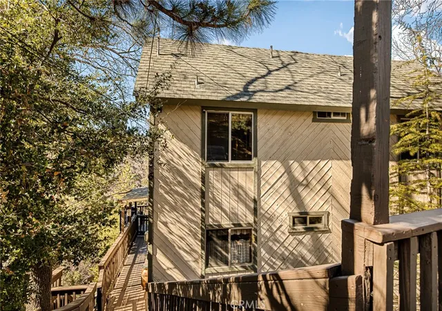 30th image of 1256 Grass Valley, Lake Arrowhead, CA 92352 | MLS# IG26028169