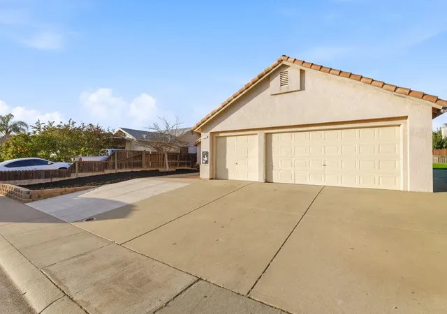 Homes for sale in Galt, CA | 799 Morgans Ranch Cir, Galt, CA 95632 | MLS# 41123287