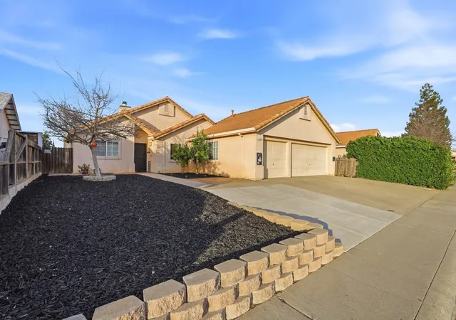 Homes for sale in Galt, CA | 799 Morgans Ranch Cir, Galt, CA 95632 | MLS# 41123287