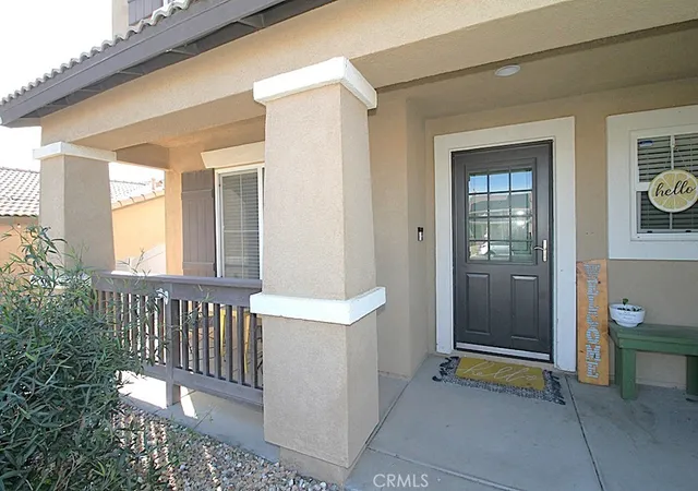 Photo 4 of Single family home for sale at 924 Condor, Barstow, CA 92311 | MLS# HD26028322 | Listing updated on 2026-09-23