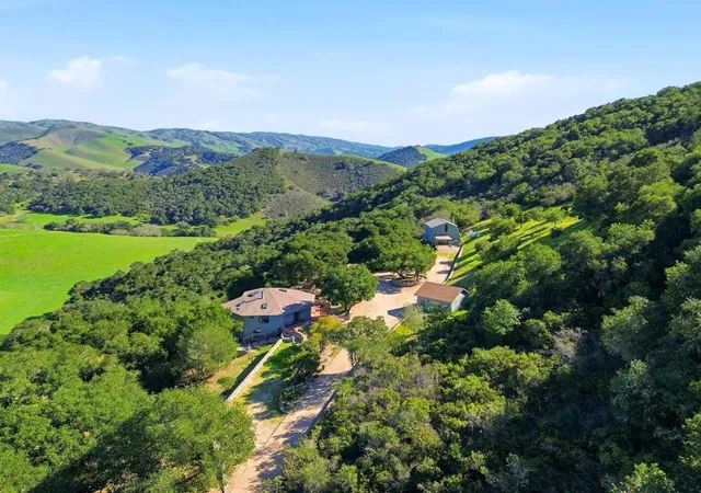 Homes for sale in Carmel Valley, CA | 31420 Via La Naranga, Carmel Valley, CA 93924 | MLS# ML82034120