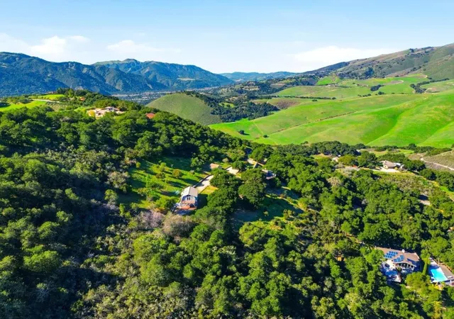 Homes for sale in Carmel Valley, CA | 31420 Via La Naranga, Carmel Valley, CA 93924 | MLS# ML82034120