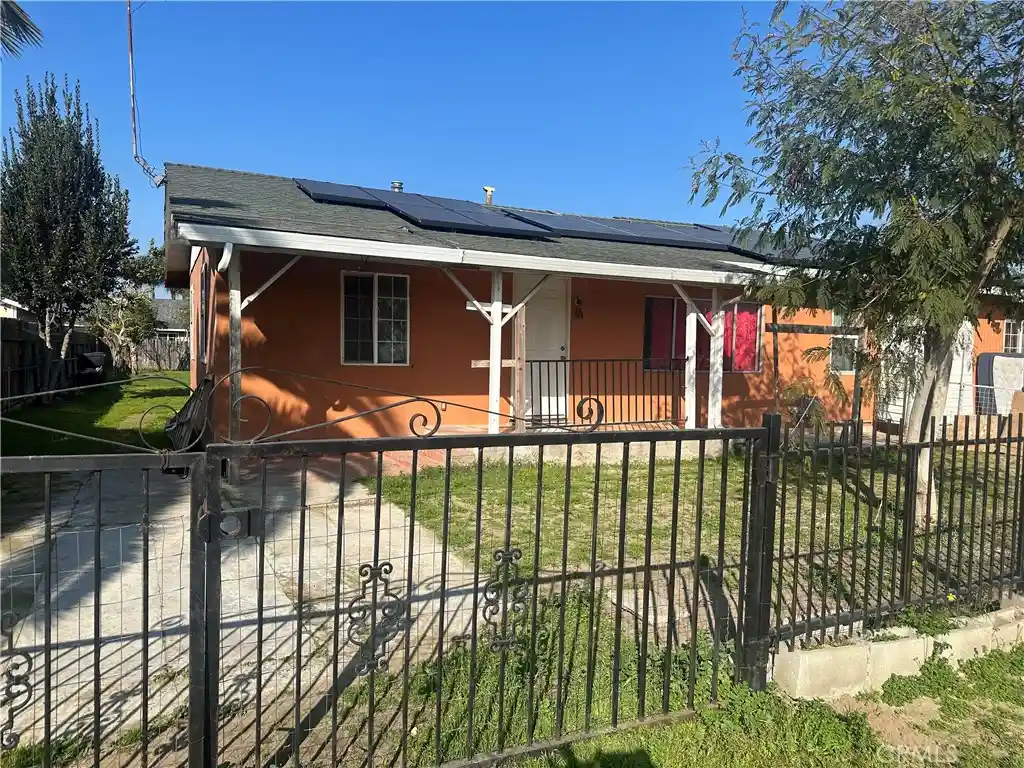 Photo 1 of Sale Pending at 7900 W Myrtle Ave, Winton, CA 95388 | MLS# MC26028437 | Listing updated on 2026-10-27