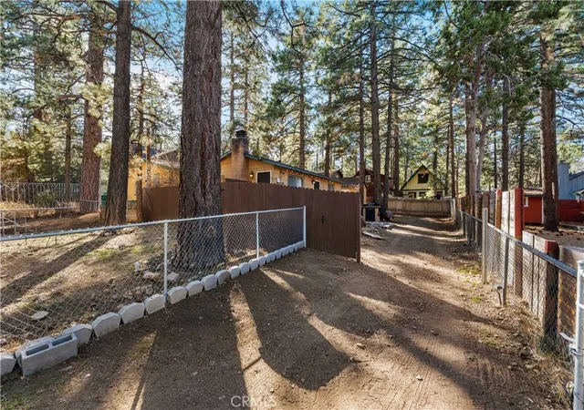 2nd image of 314 Victoria, Sugarloaf, CA 92386 | MLS# SR26028449