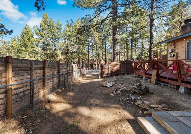 4th image of 314 Victoria, Sugarloaf, CA 92386 | MLS# SR26028449