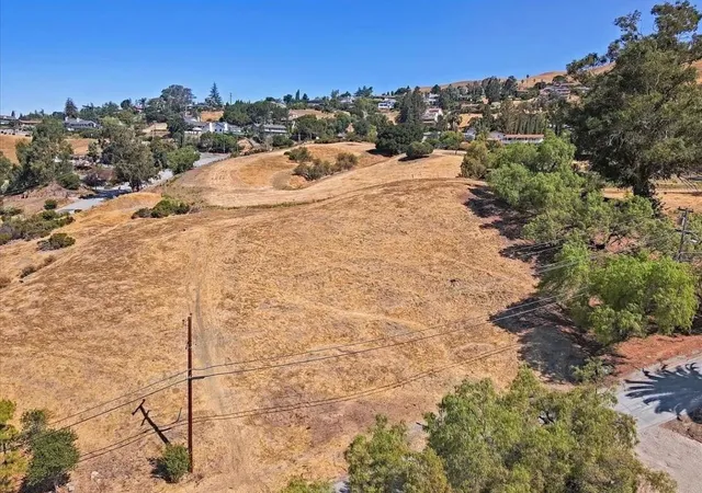 Photo 3 of Land for sale at 6 Claitor Way, San Jose, CA 95132 | MLS# ML82034142 | Listing updated on 2026-09-03