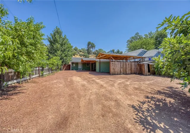 2nd image of 13510 Lower Lakeshore Dr, Clearlake, CA 95422 | MLS# LC26028608