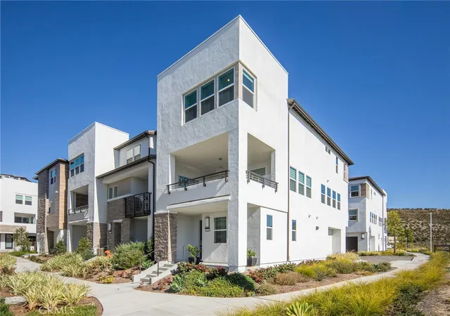 5th image of 2739 Everly Dr, San Diego, CA 92108 | MLS# TR26028082