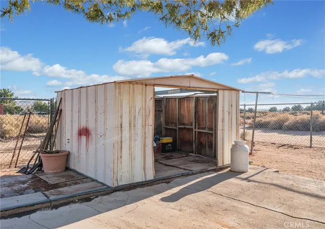 30th image of 17757 Wheeler Rd, Helendale, CA 92342 | MLS# HD26028671
