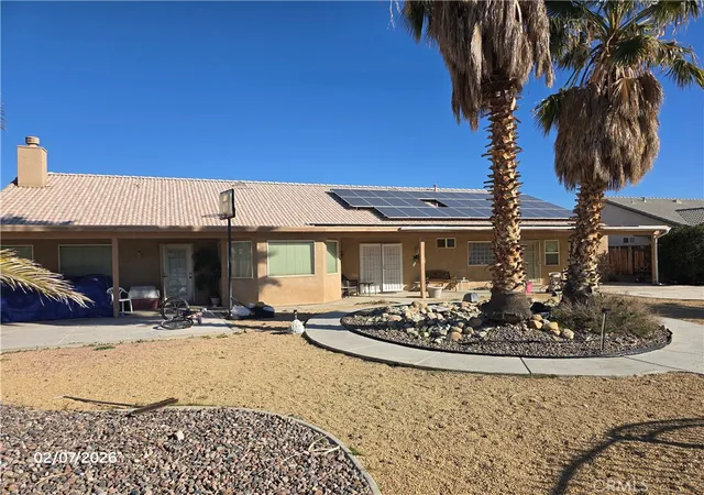 11th image of 12720 Yorkshire, Apple Valley, CA 92308 | MLS# CV26028704